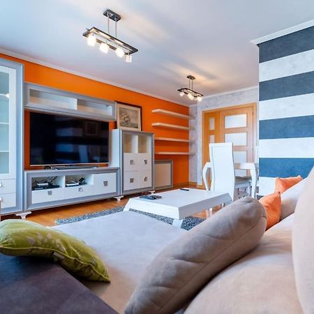 Apartamento En El Corazon De La Ciudad Con Parking Santander Exteriér fotografie