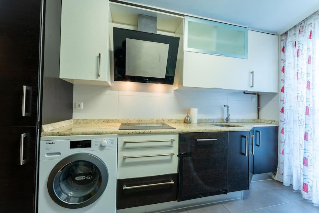 Apartamento En El Corazon De La Ciudad Con Parking Santander Exteriér fotografie