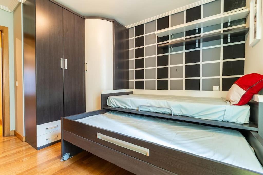 Apartamento En El Corazon De La Ciudad Con Parking Santander Exteriér fotografie